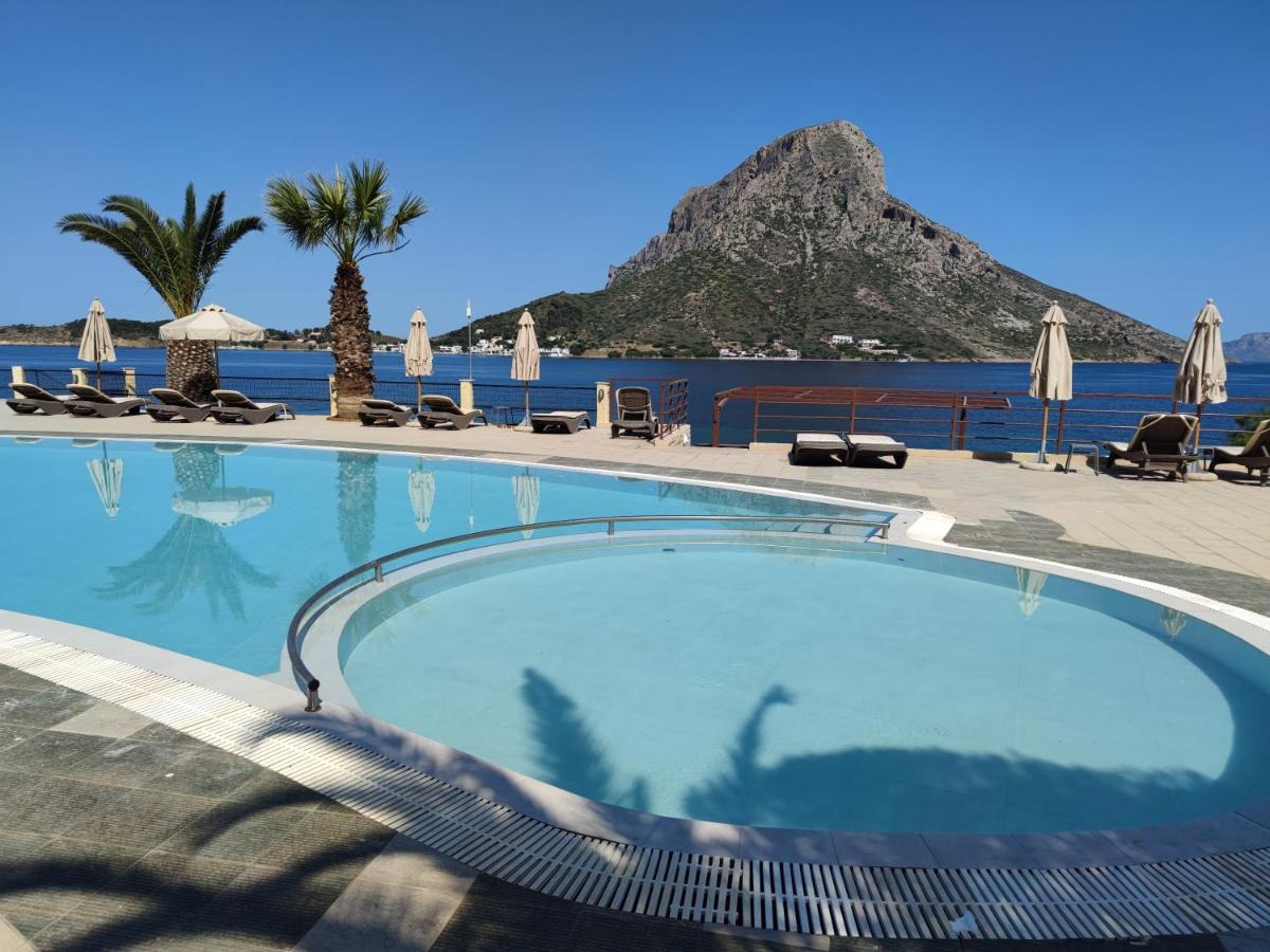Plaza Hotel Masouri Exterior foto