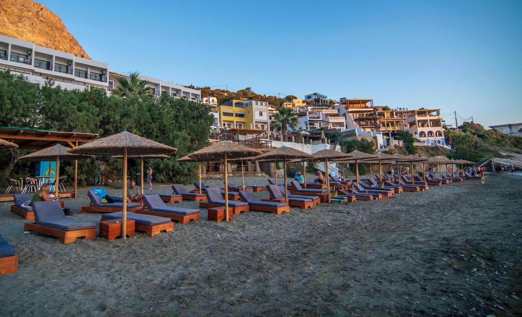 Plaza Hotel Masouri Exterior foto