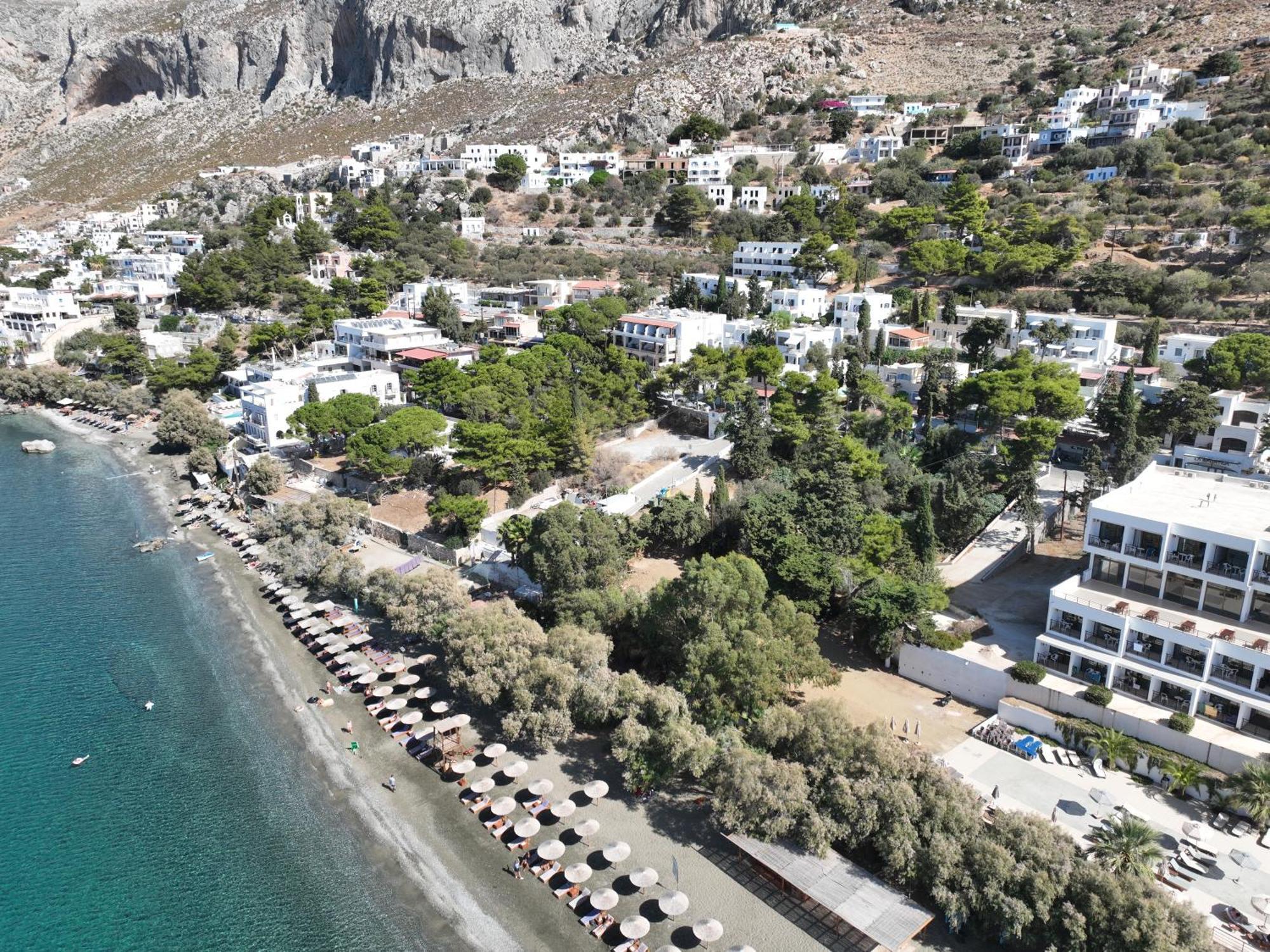 Plaza Hotel Masouri Exterior foto
