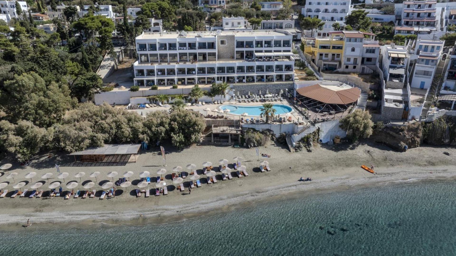 Plaza Hotel Masouri Exterior foto