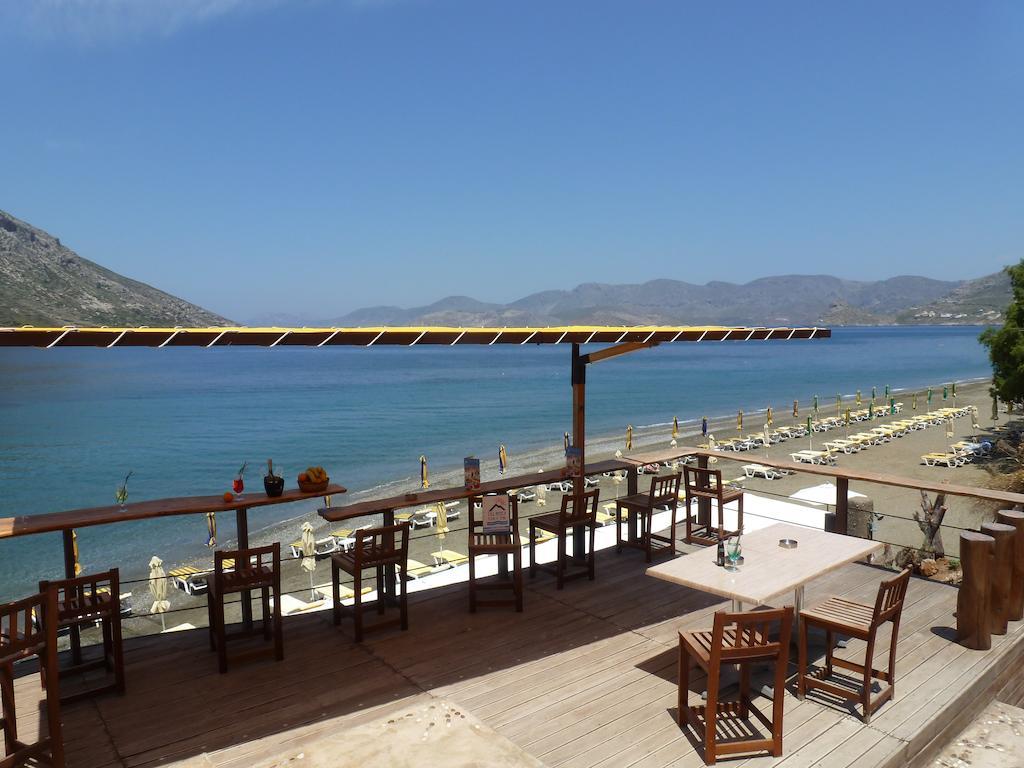 Plaza Hotel Masouri Exterior foto
